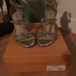 Women’s dress shoes